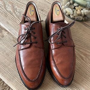 Kenneth Cole New York brown dress shoes